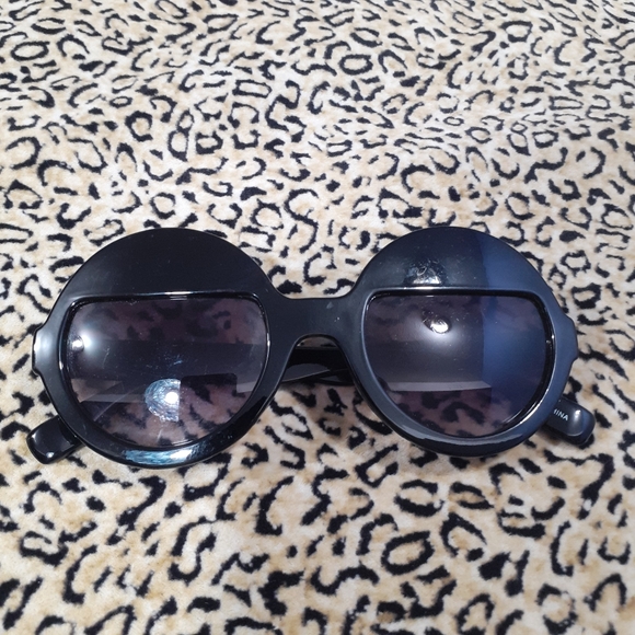 Accessories - 💞60s Mod Sunglasses Half Lid Frames